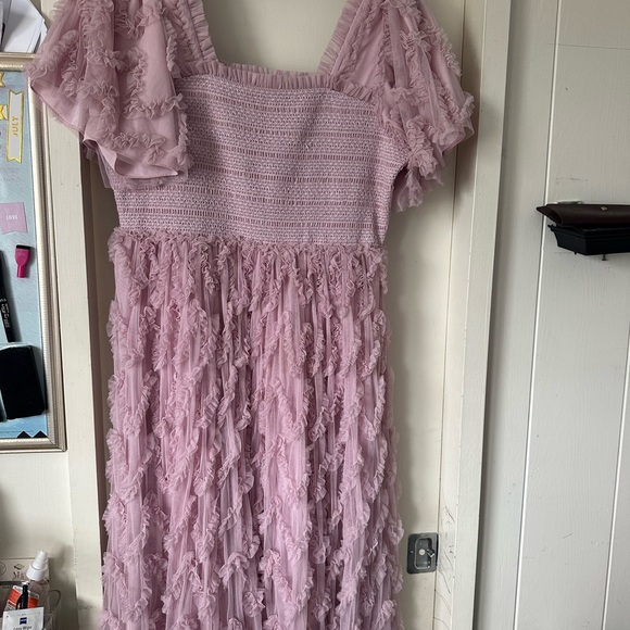 Ivy City Co Dresses & Skirts - Ivy City Co Pink Midi Dress